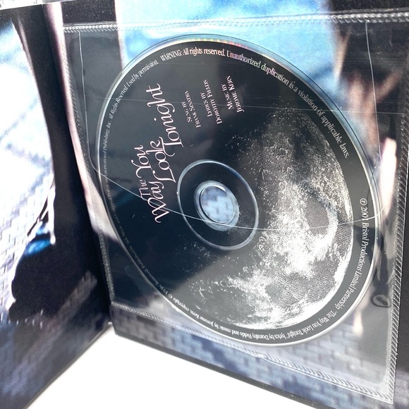 The Way You Look Tonight Book CD And Lyrics As Sung By Frank Sinatra - Picture 2 of 7